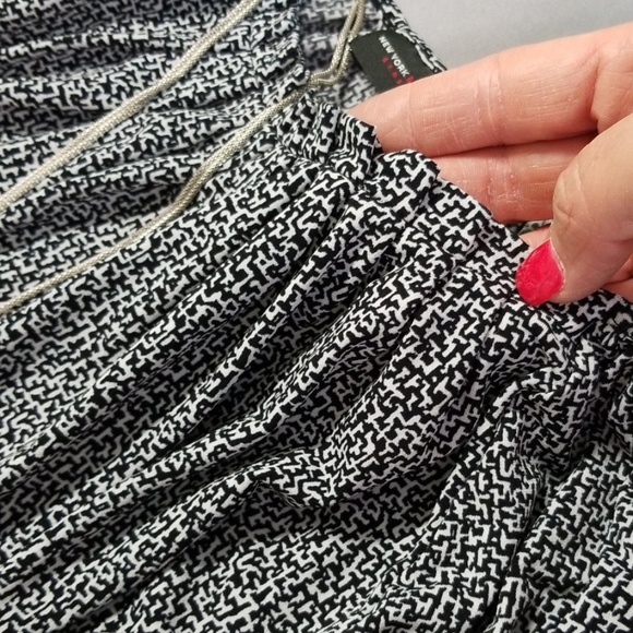 Women's top - Picture 4 of 5